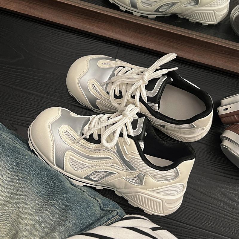 Versatile platform women's spring and summer new retro lace-up breathable height-increasing sports and leisure shoes