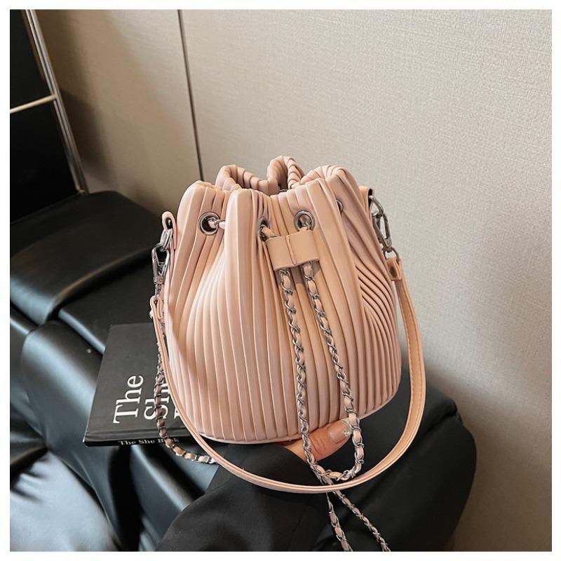 Women's bag new shoulder crossbody small square bag pleated bag high-end bucket bag versatile