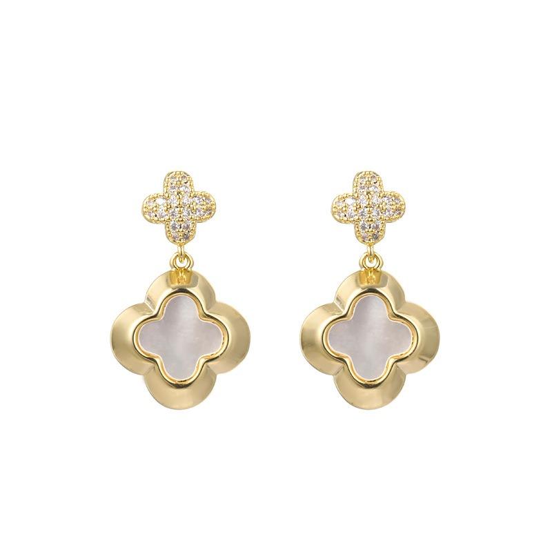 French Vintage Lucky Four-leaf Clover Earrings, Micro-inlaid Zirconia, Exquisite, Niche, Fashion, High-end, Elegant and Versatil