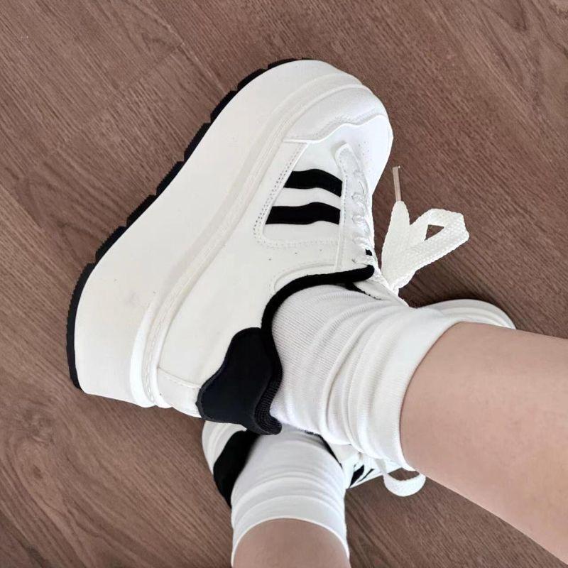 Children's new autumn and winter platform versatile and lightweight ins student fashion lightweight board shoes