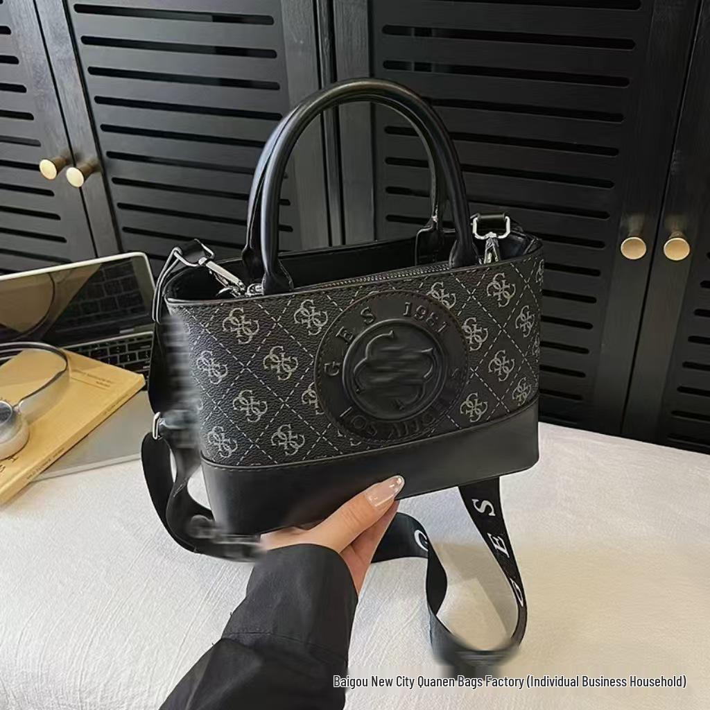 

Stylish Printed Handbag for Women - Versatile Single Shoulder/Crossbody Bag for Daily Use чёрный