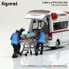 figreal 1/64 Paramedic 004 (3 figures + patient stretcher)