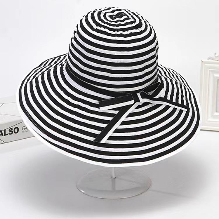Spring and Summer Women's Two-color Simple Wind Seaside Travel Sun Protection Face UV Protection Foldable Big Brim Hat
