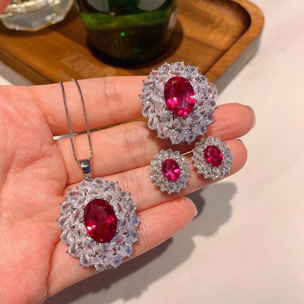 Jewelry Set Simulation Red Glass Pendant Ring 10 * 14 Stud Earrings 6 * 8 Three-Piece Set