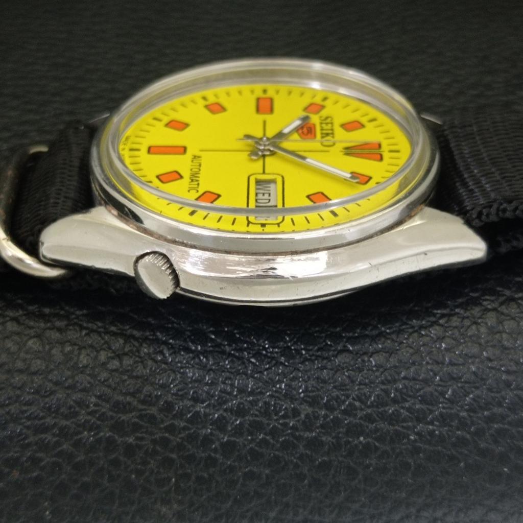 Seiko 5 AUTOMATIC VINTAGE JAPAN 6309A MENS YELLOW COLOR DIAL WATCH A702714-1
