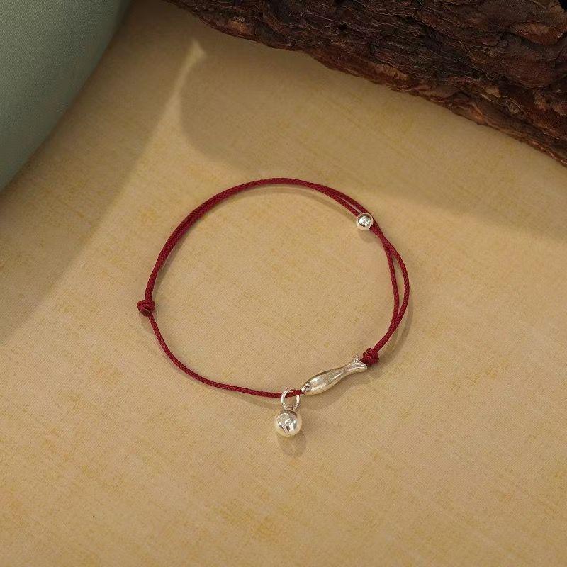 Exquisite Red Koi Fish Woven Bracelet for Girls - Light Luxury Niche Design