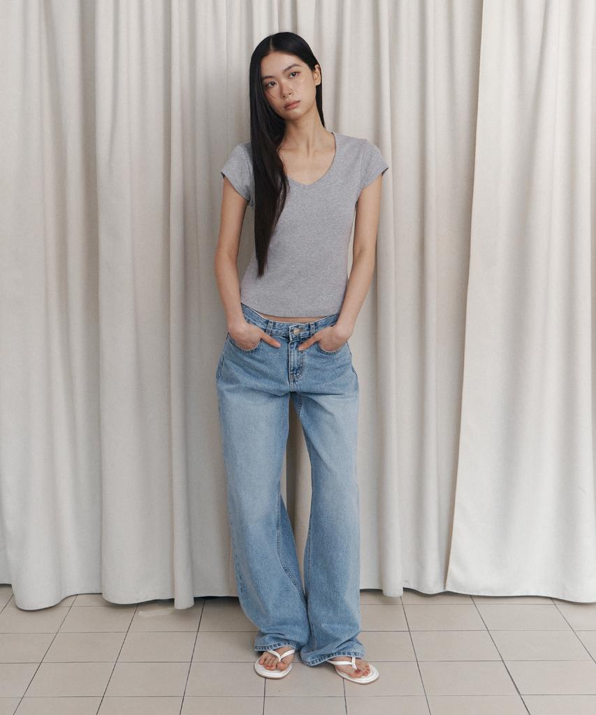 Kyuliti C 90S Line V-Neck Half-Sleeve T-Shirt_Grey