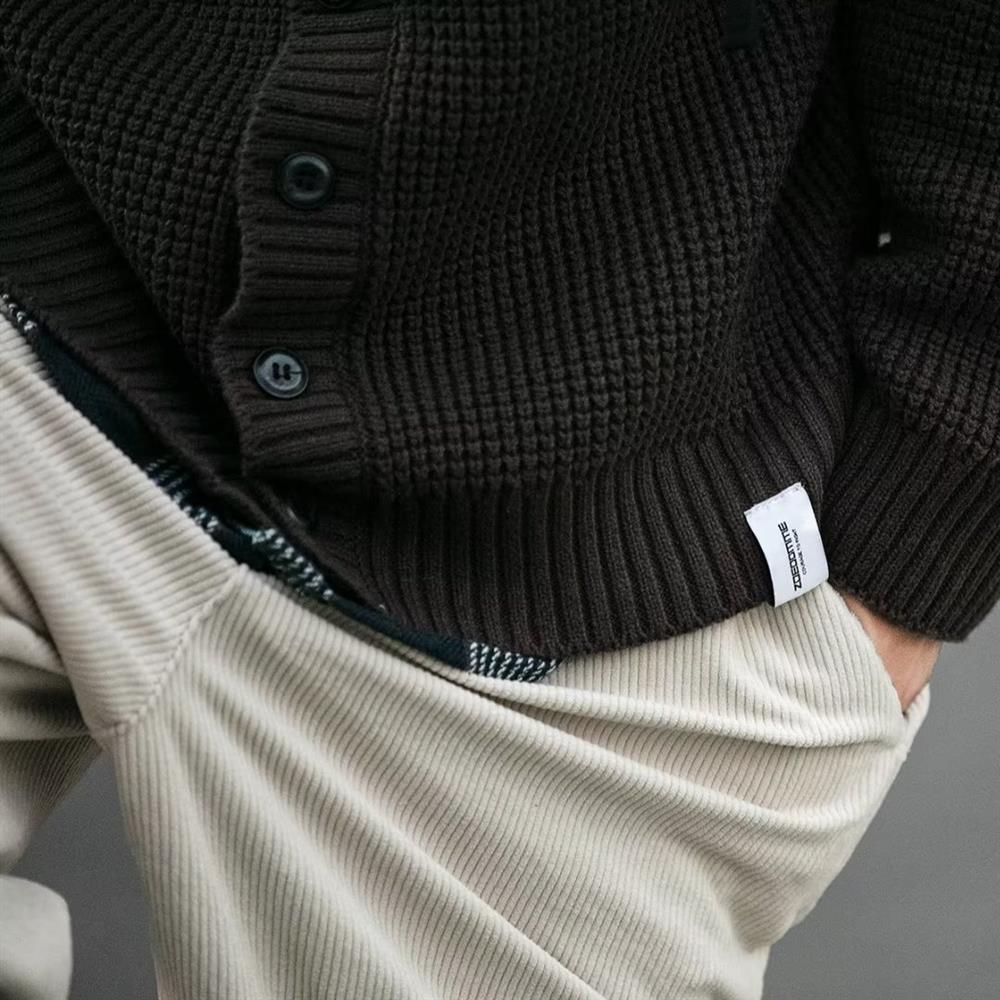 Japanischer Herren Rollkragenpullover Mode klassisch leicht weich Herbst und Winter Sport und Freizeit warm gestrickter Pullover