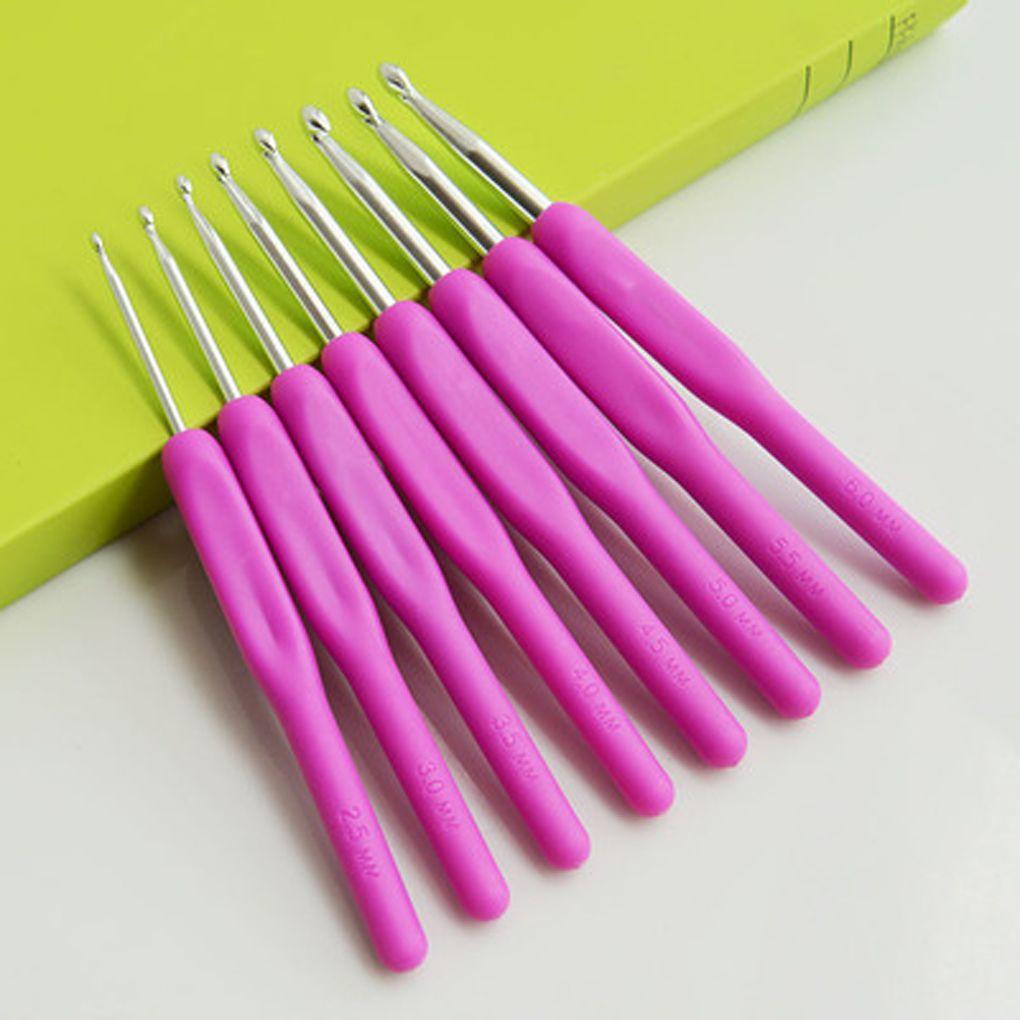 Hot! 8PCS/Set Colorful Soft Plastic Handle Aluminum Crochet Hooks Knitting Needles Set 2.5-6mm Crochet Weave Sewing Needles Tool