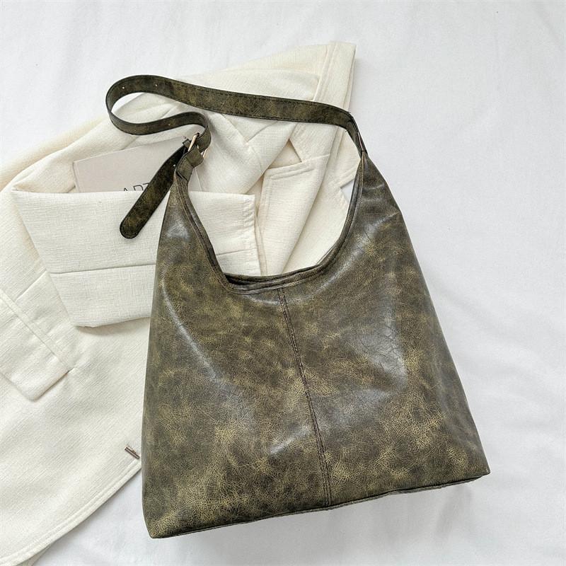 Casual Chic Large Capacity Shoulder Bag For Women Stylish Tote Vintage Design Available In Black Beige Green And Brown