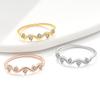 Neuer gewellter kleiner Ring, einfacher und modischer Zehenring, Zirkonring für den kleinen Finger.