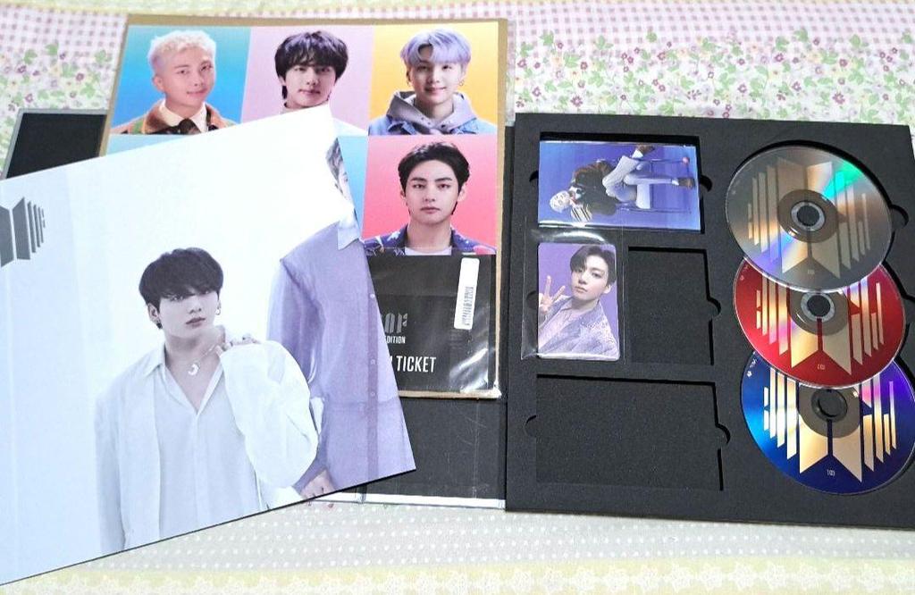 [USED] BTS proof collector's edition, some parts missing