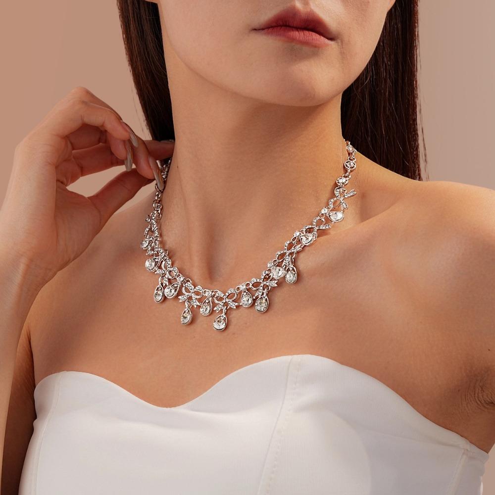 2 pieces Bow Rhinestone Jewelry Set Inlaid Crystal Necklace Set Necklace Earrings Set  Party