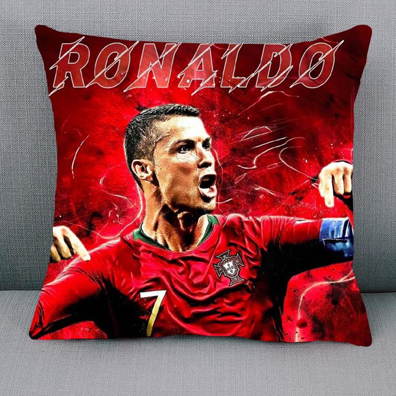 Cristiano Ronaldo Quadratisches Kissen Portugal Star Umrandung Cr7 Gleicher Stil Kissen Bettkopfkissen Sofakissen Beidseitiger Druck Peach skin 18*18(CM)-1Pcs