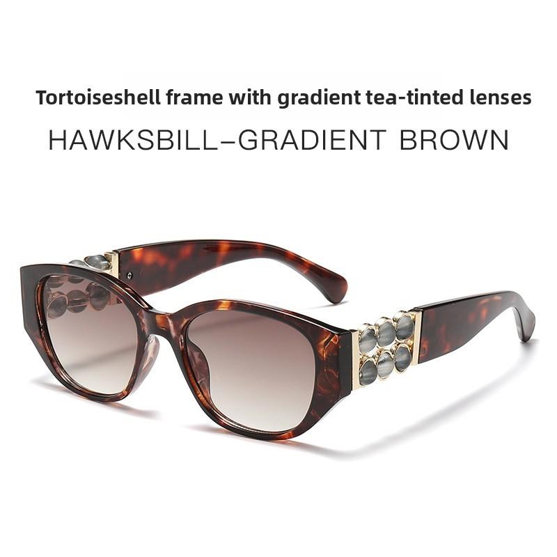 Womens Stylish Sun Glasses With Pc Lenses Uv400 And Versatile Fashion Design For Travel And Outings