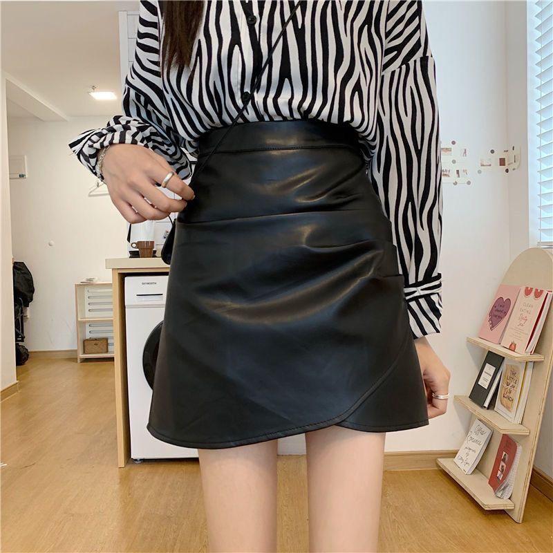 

Women s High-Waisted Leather A-Line Skirt: 2025 Autumn/Winter Collection, Slimming & Pleated 3XL чорний
