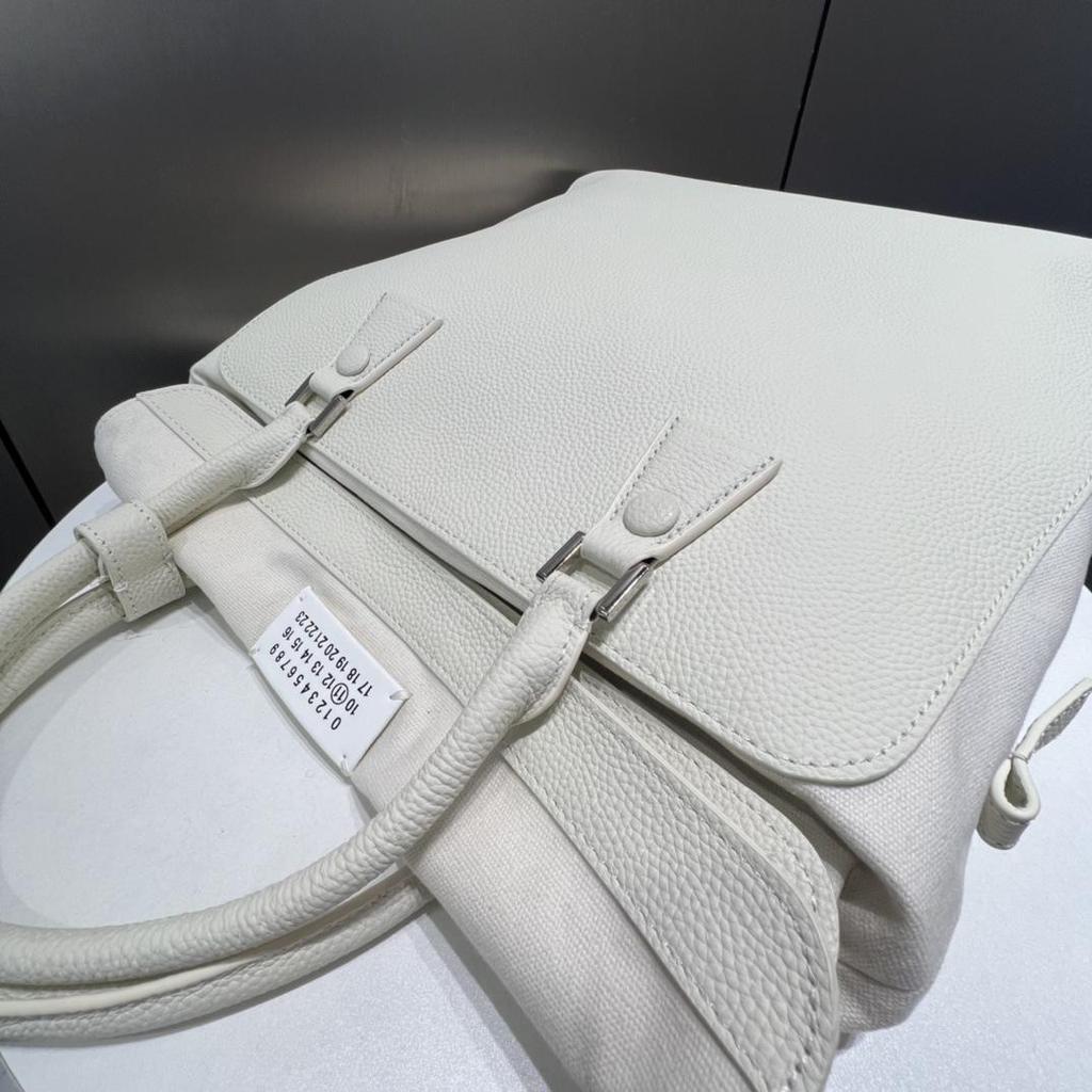 2025 Frühling Unisex Oberste Schicht Rindsleder Pendlerrucksack - Großes Fassungsvermögen Business- & Laptoptasche (5AC)
