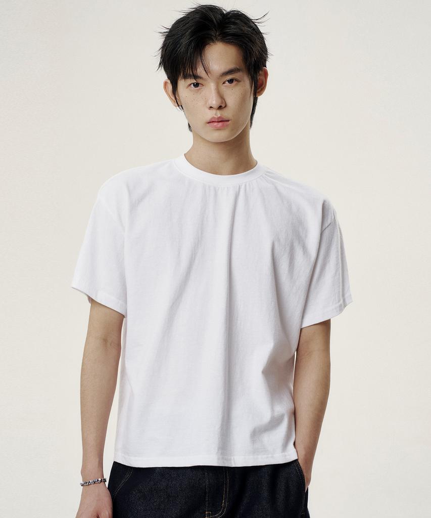 NOISE Shoulder Low-Cut Crop Short Sleeve Tee - White