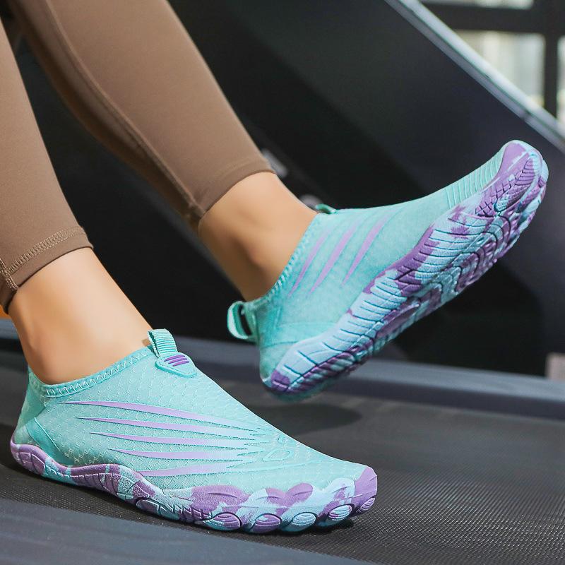 Unisex Non-Slip Quick-Dry Beach Shoes - Breathable, Soft Sole, Cut-Resistant for Wading & Swimming