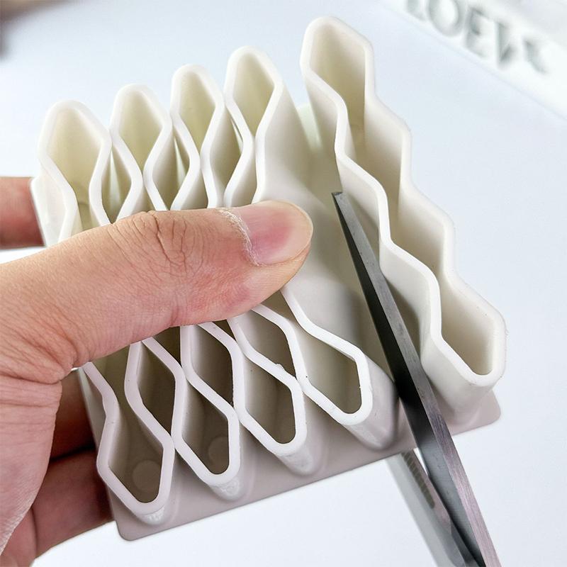 Creative Silicone Wave Pen Holder Durable Desktop Brush Holder Pencil Paint Brushes Storage Basket Supplies Stationery Organizer