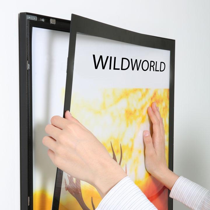 Magnetic illuminated frame A1