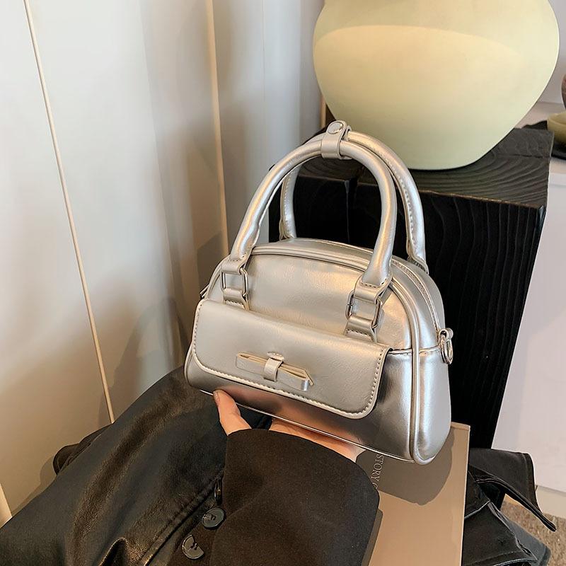 Premium Pillow Bag Women's Autumn and Winter New Versatile Niche Design Portable Shoulder Messenger Bag