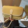 One-shoulder Women's Texture, Large-capacity Commuting, Contrasting Color, Retro New Trend, 2025 Saddlebag, Fashion Niche Crossbody Bag