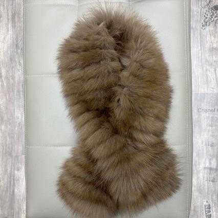 Autumn and winter new light luxury strips fox hair fashion short fur vest women's detachable scarf