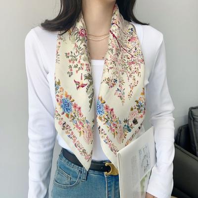 Modisches Bandana Baumwoll-Halstuch Damen Luxuriöse Blumenmuster-Schals Taschentuch Quadratisches Stirnband KTB