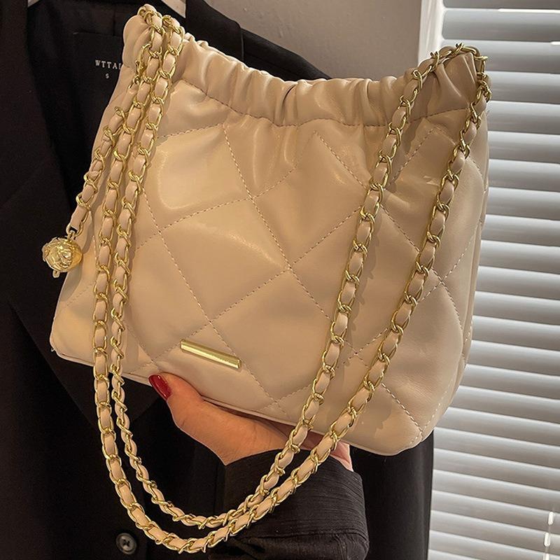 Bucket Bag New Autumn and Winter Fashion Messenger Bag Women's Bag High-end Diamond Chain Shoulder Bag Luggage