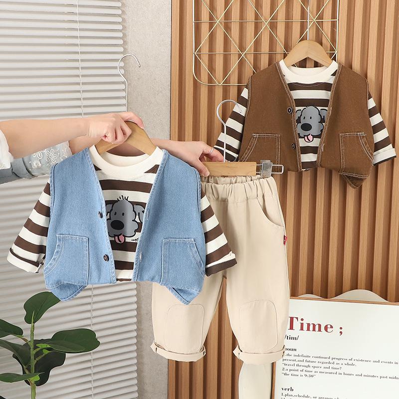 

2025 Boys Korean Style Spring/Autumn Striped Vest Three-Piece Set 120 cm коричневий