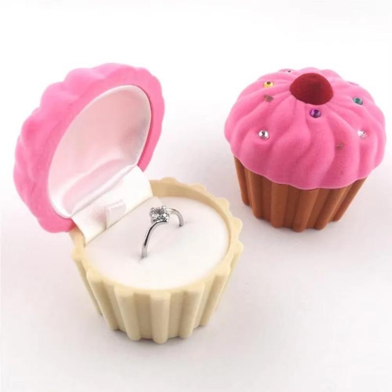 Velvet Cake Jewelry Box Jewelry Packaging Boxs Ring Necklace Earring Boxs Jewelrys Box for Valentines Gift Party Accessory