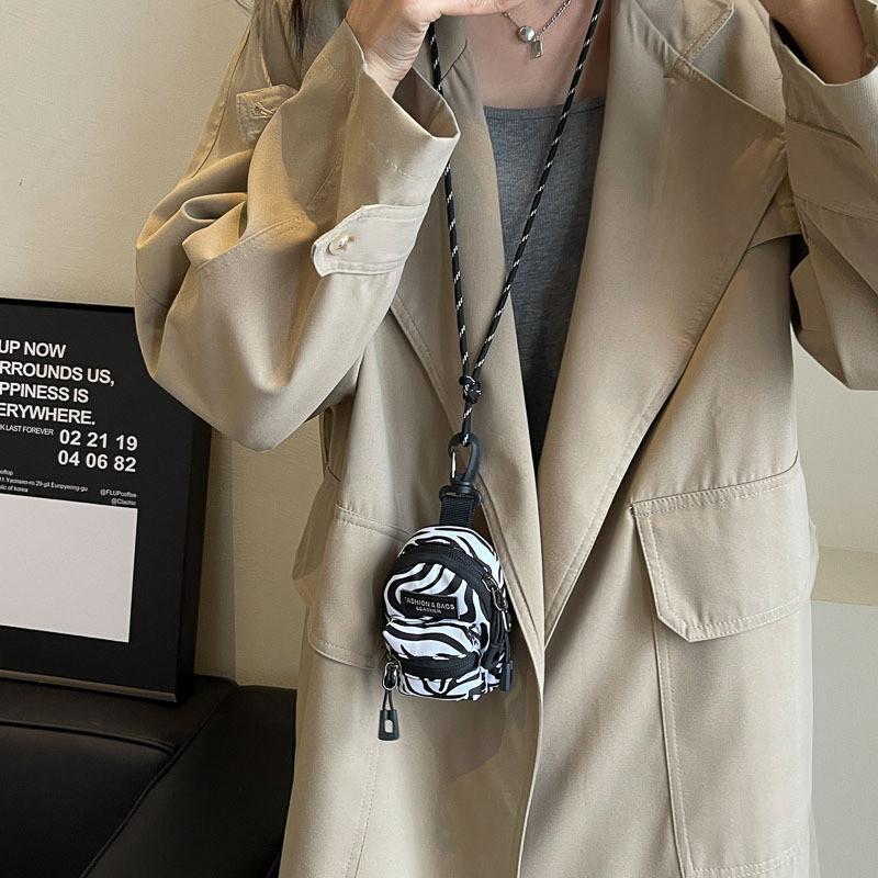 Mini Childrens Stylish Bag With Trendy Leopard Print For Outdoor Travel And Daily Use