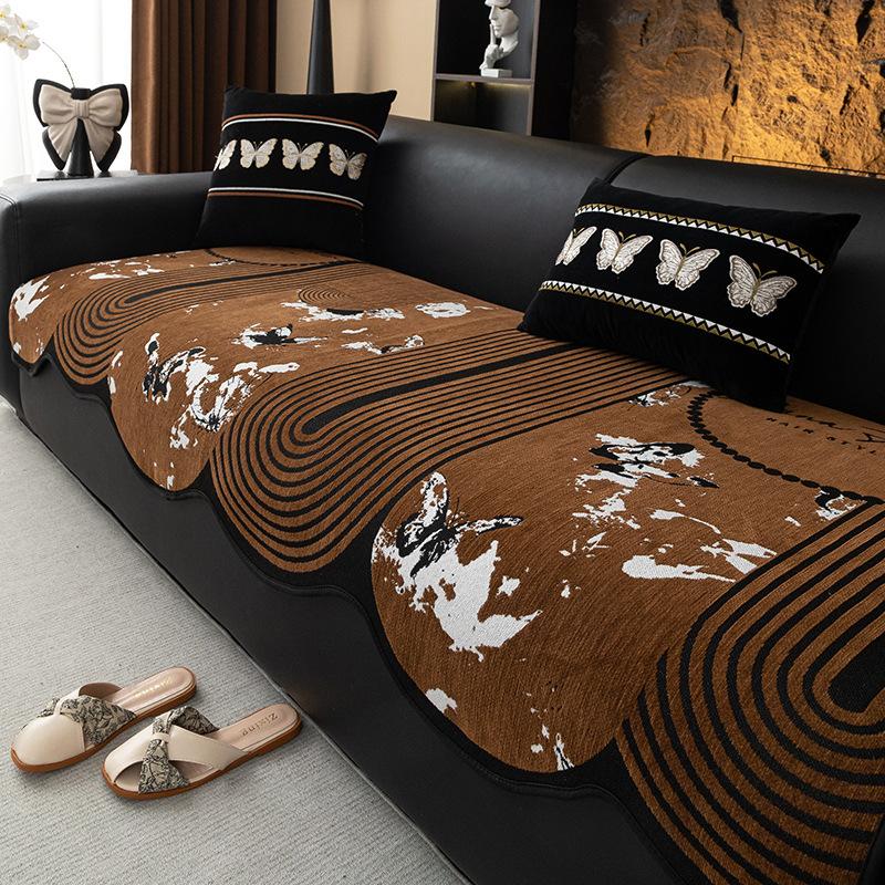 2025 New Four-season Universal Special-shaped Sofa Cushion Chenier Non-slip Straight Row Retro Wind One-piece Sofa Cushion