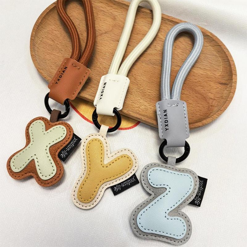 1PC Anniversary Gifts Lucky Letters Creative Alphabet Keychain Minimalist Wedding Favors Trendy For Couples Engraved 18CM