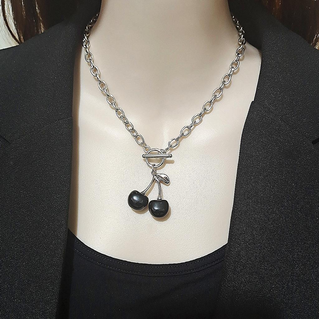 Collana Girocollo In Velluto Nero Con Ciondolo Saturno Blu E Catena Multistrato, Regolabile, Gioiello Gotico Per Donna