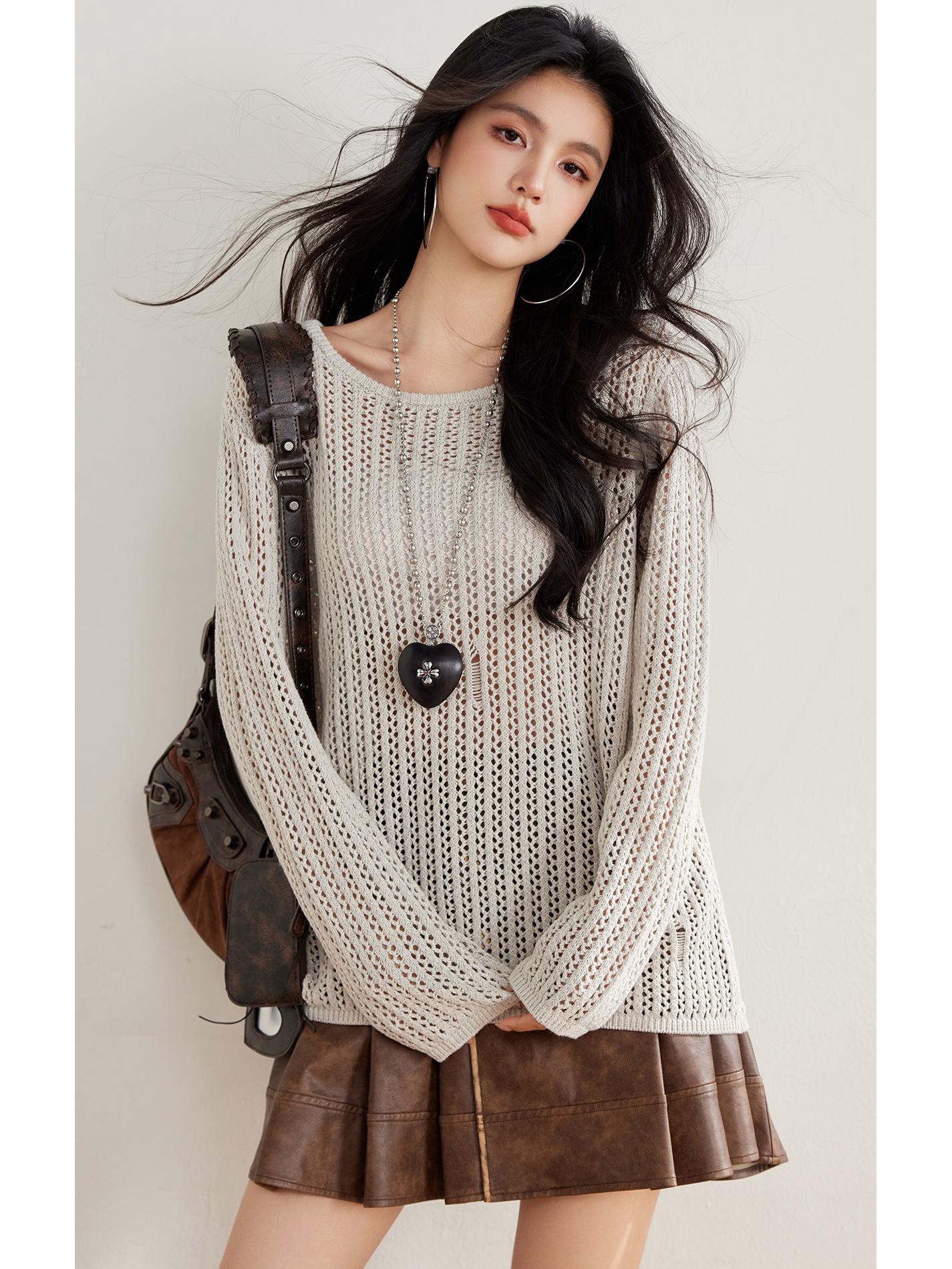 

Spring Women s Retro Loose Knit Hollow Cover-Up Top with Round Neck Medium
