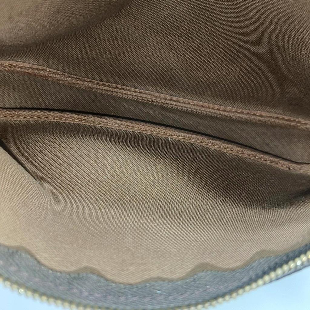 [Pre-Owned] Pochette Monogram Zip Closure PVC Handbag - Good #IJOPJV