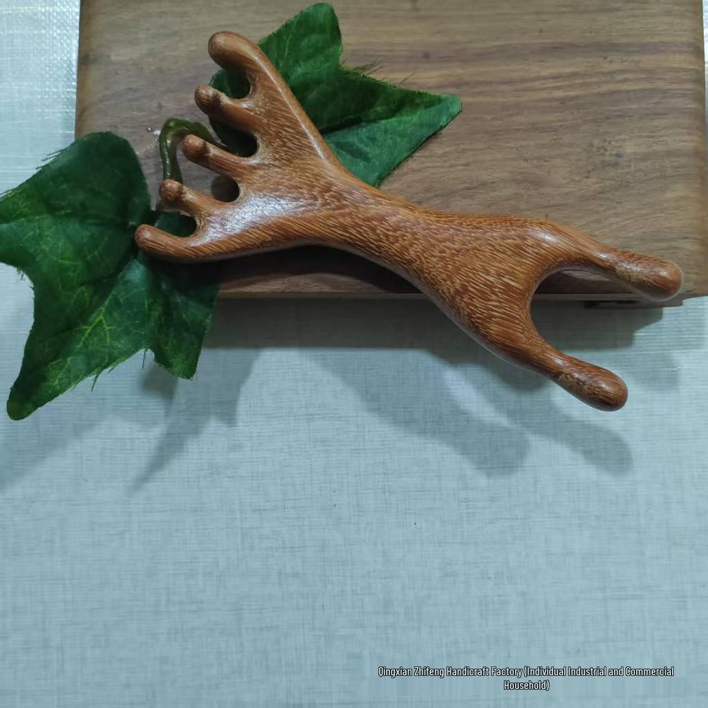 Sandalwood Antler Rake Multifunctional Comb & Nose Scraper
