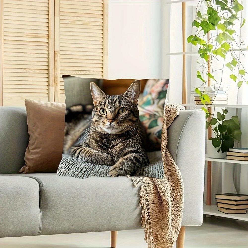 Chic Tabby Cat Portrait Pillow Cover Polyester Cushion Case With Zipper Closurefor Living Room, Bedroom, Car Decor Pillowcase