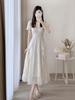 Elegante Vestido Francés de Gasa Blanca: Dobladillo Fino e Irregular para Primavera a Invierno