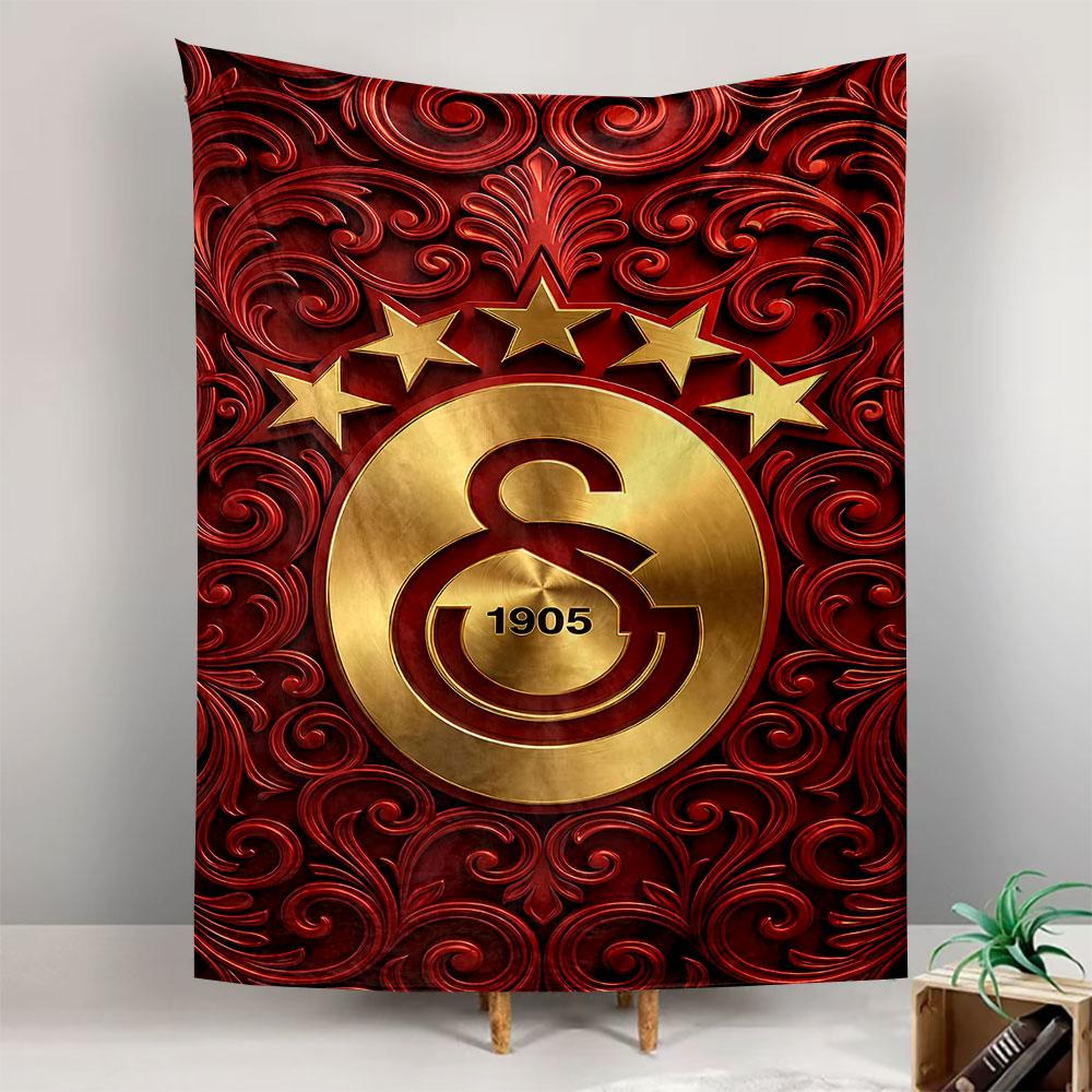 Galatasaray Football Club Crest Wall Tapestry Golden Emblem Five Stars Red Ornamental Decor for Fan Bedroom Man Cave Gift