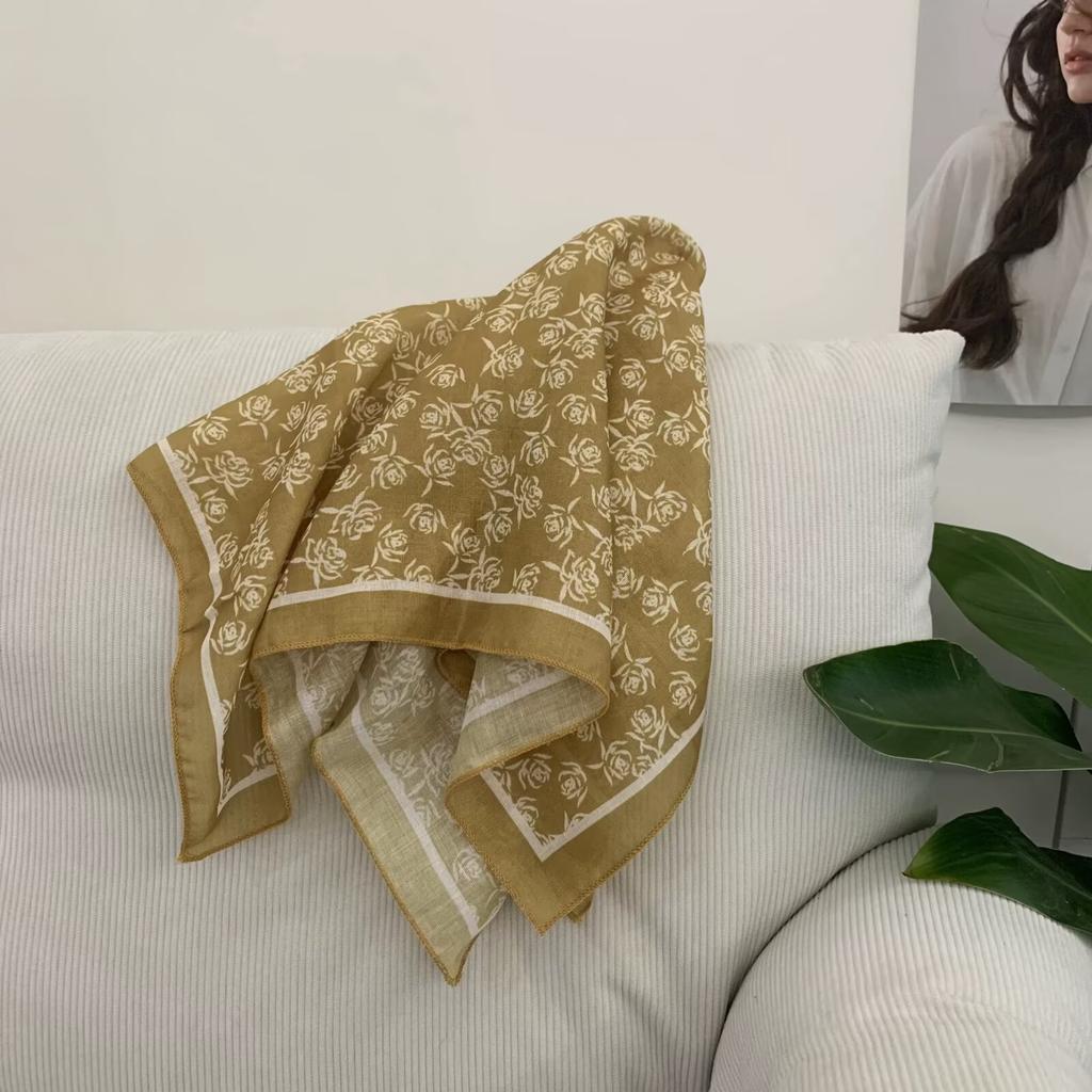 Cotton and linen headscarf small square scarf 11 * 11cm silk scarf square scarf polka dot silk scarf ribbon thin soft high-end silk scarf
