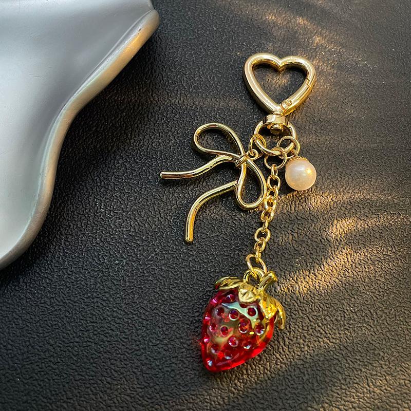 

Yogodlns Cute Strawberry Bag Charms Heart Bow Handbag Chains Accessories Decor for Girls Purse Pendant Gift one size красный