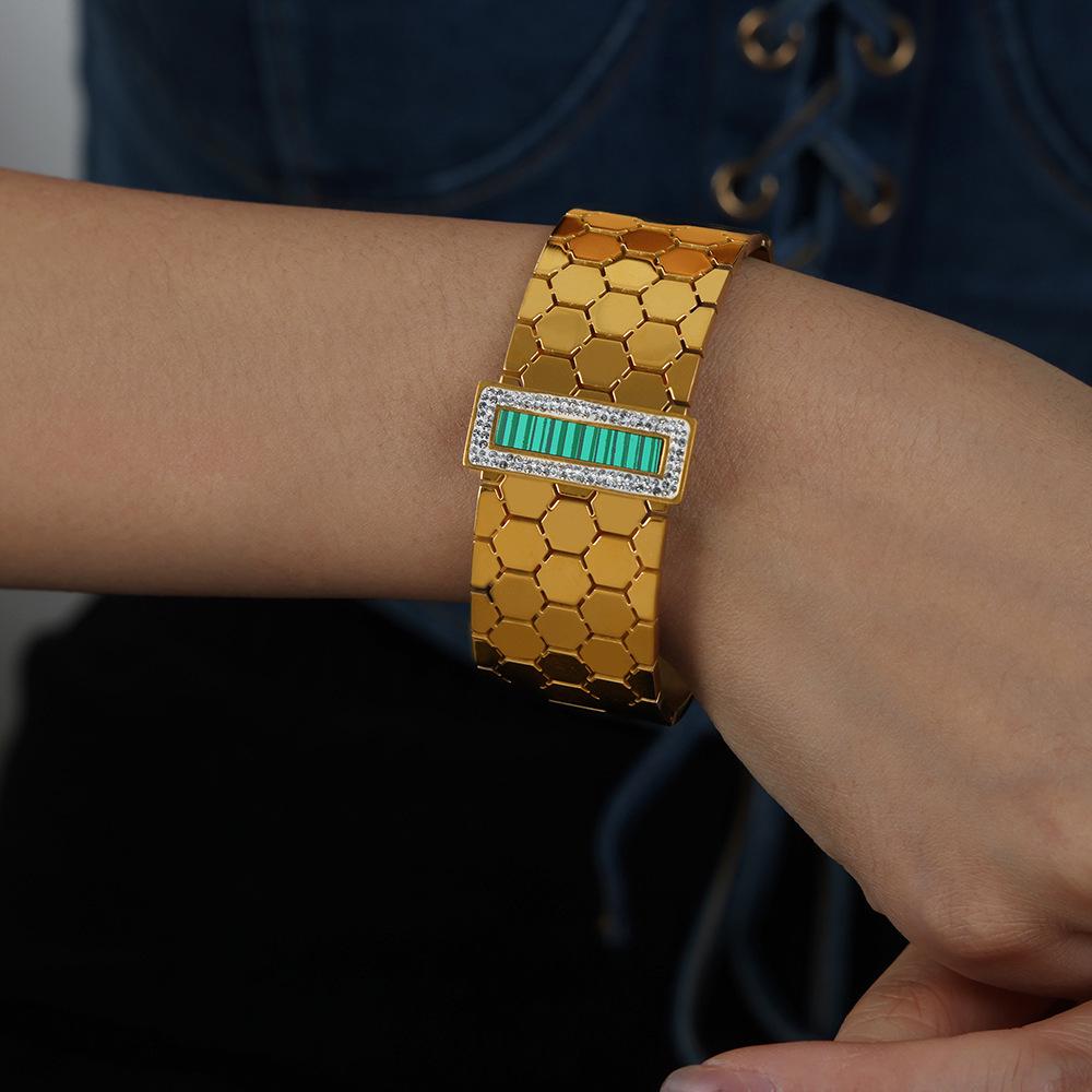 18K Gold Plated Honeycomb Pattern Stainless Steel Wide Bracelet with Zirconia Inlaid - European & American Fashion.