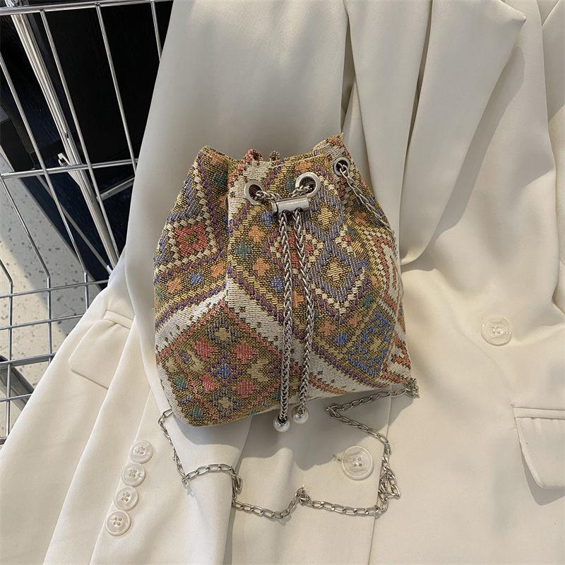 

Chain small bag women s 2025 new trendy and popular versatile ethnic style canvas bag bucket bag shoulder messenger bag хаки