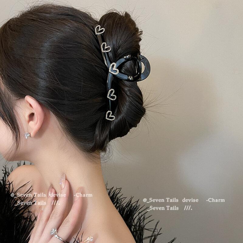 Black Flocking Peach Heart Delicate Grab Clip Shark Clip  Ladies Girls Fashion Hair Accessories