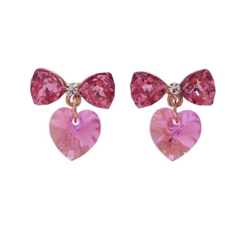 

Natravi Crystal Knot Heart Shape Earrings for Women ONECOLOR
