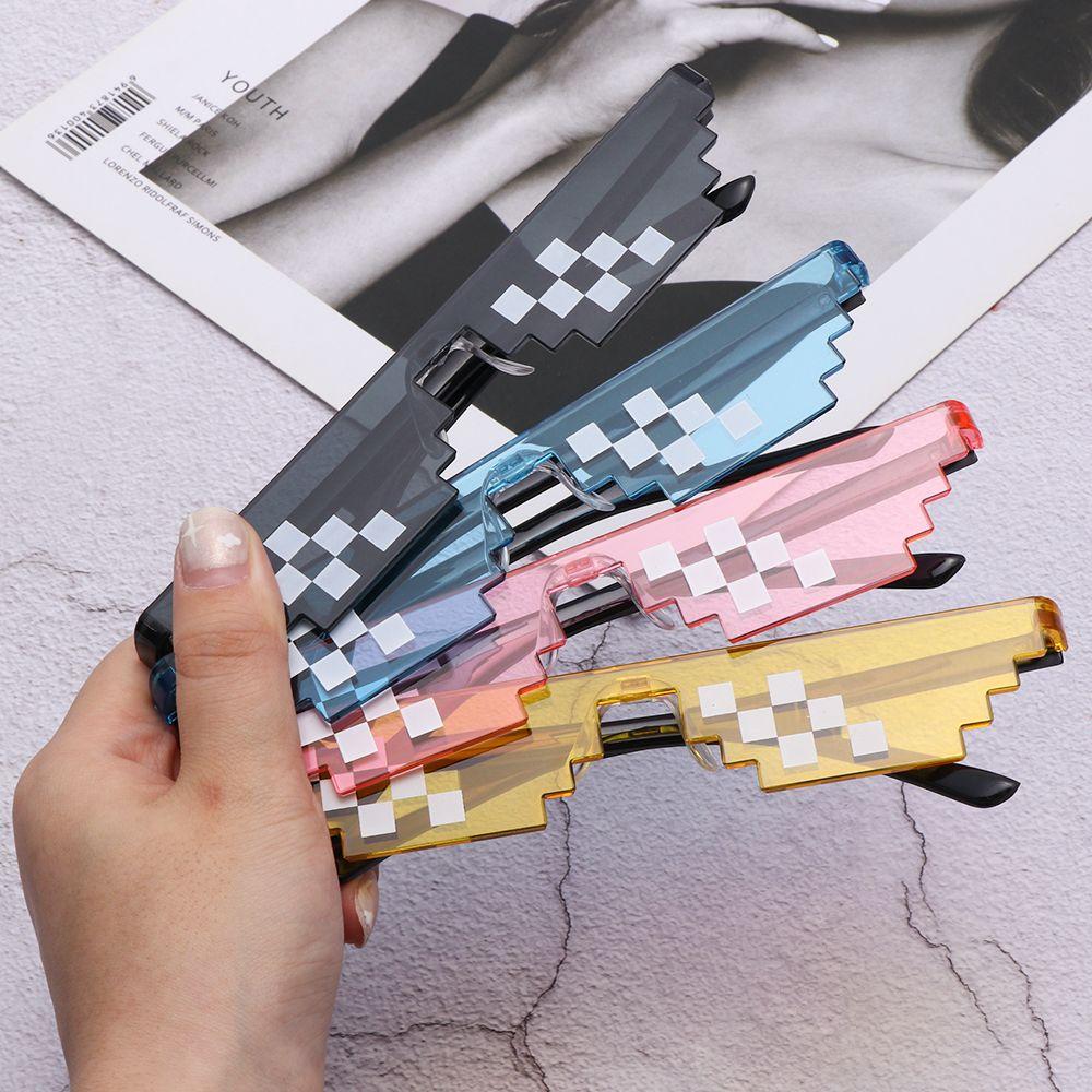 Fashion Retro Cosplay Men & Women Gamer Robot Sunglasses Pixel Mosaic Sunglasses Favors Sunglasses