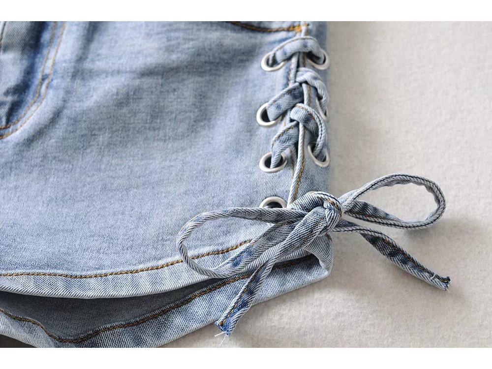 Europees-Amerikaans Pittig Meisje Zomer Uitgesneden Knoop-Up Denim Shorts - Slim Fit, Heup-Omhelzende Hotpants voor Vrouwen